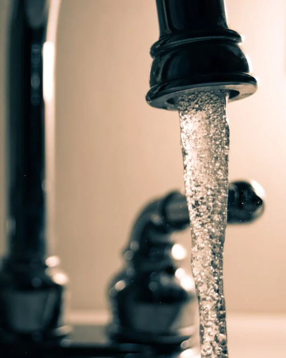 agua por cisterna en panama